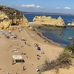 Family Holidays Algarve 拉哥斯